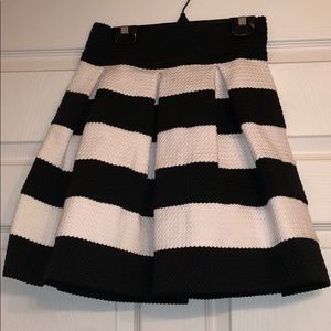 Black and white scalloped skirt
